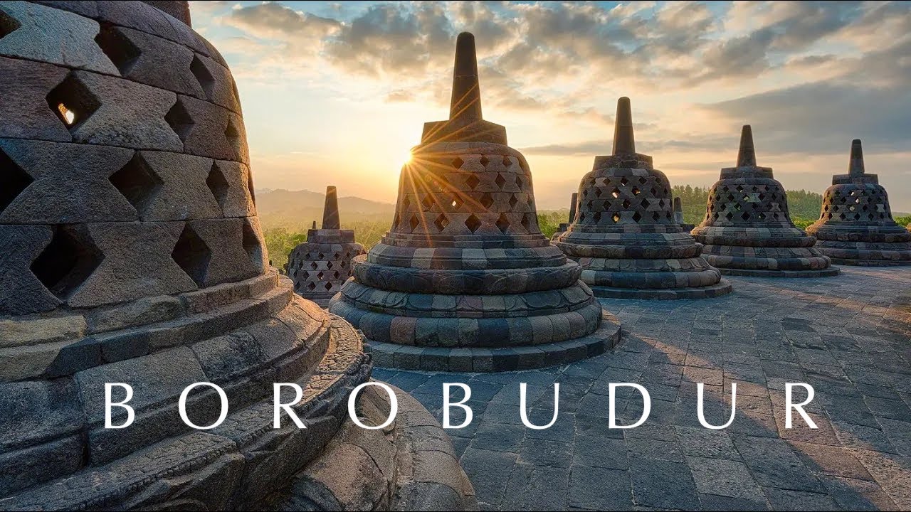 BOROBUDUR (Java, Indonesia) Largest Buddhist temple in the world + UNESCO World Heritage Site