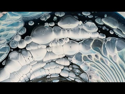 #114 Triptych Cloud Pour! Gorgeous Cloud Effects! Must See! #cloudpour #cloudeffects #vallejo