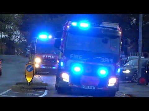Ashton Technical Response Unit Responding - Greater Manchester Fire And Rescue Service