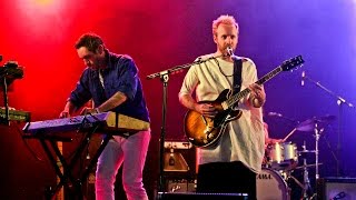 Hot Chip - Dancing in the Dark (T in the Park 2015)