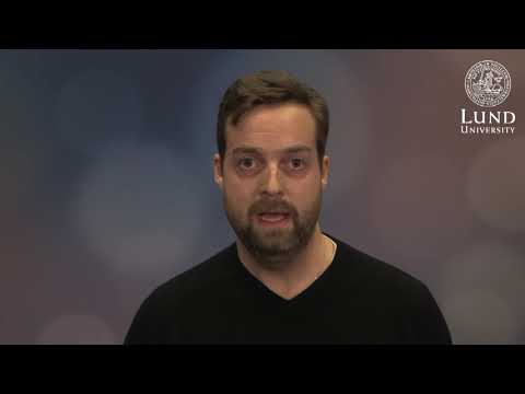 Both Republicans and Democrats become less polarized after a simple magic trick