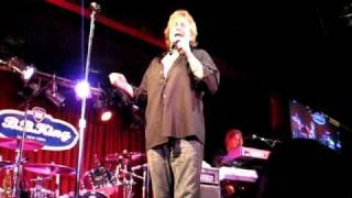 Eddie Money singing &quot;My Friends My Friends&quot; at  BB Kings