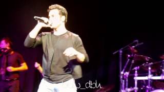 Besos - El día Bustamante (BBVA)