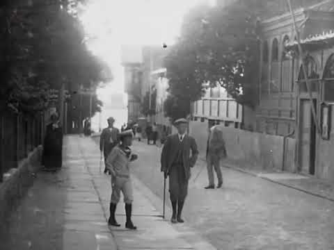 Marstrand(1909)Bilder från hamnen och staden samt en sjöresa mellan Marstrand och Göteborg.