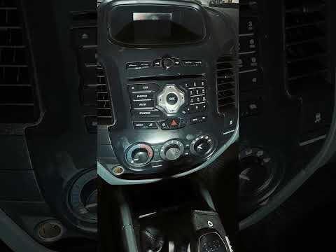 Cambio stereo Ford Ranger por Central Multimedia Rawson Chubut patagonia
