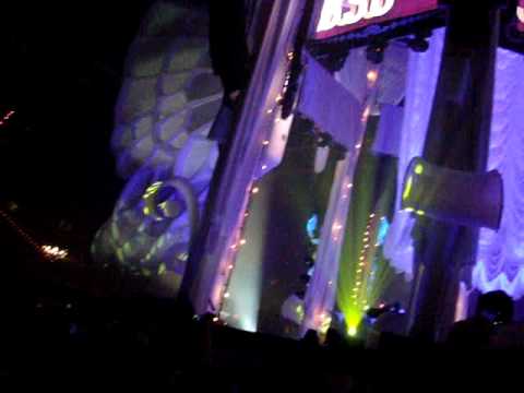 Sebastian Ingrosso playing MGMT bootleg @ Sensation White 2009 - Amsterdam