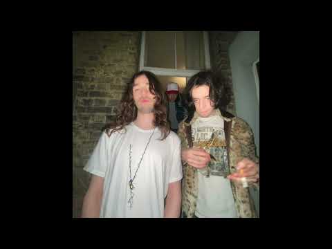 capoxxo - butterflies w/ seven nobs