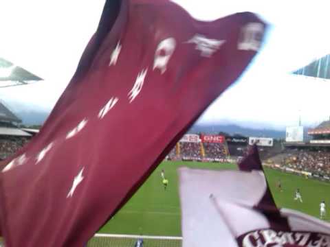 "Llega el domingo" Barra: Ultra Morada &bull; Club: Saprissa &bull; País: Costa Rica
