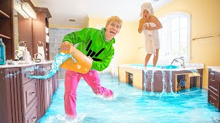 Download lagu THIS is why moving into a TINY HOUSE was a BAD IDEA! mp3 Download lagu THIS is why moving into a TINY HOUSE was a BAD IDEA! mp3