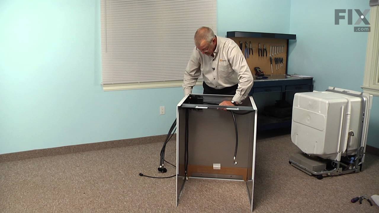 Replacing the  UNICOUPLE Assembly