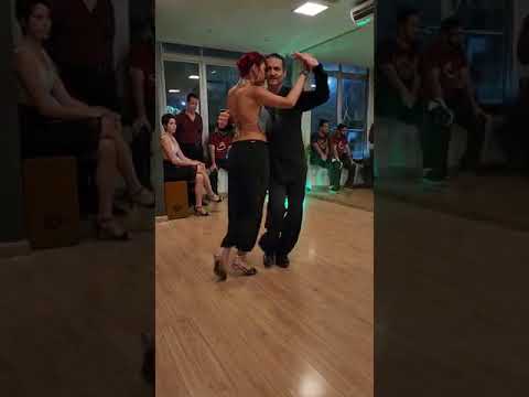 Gustavo Russo Y Florencia Lucano- Tango Vals- Tangueria Luciano Bastos