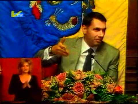 Lázár élteti a Hitgyülit és ostorozza a történelmi egyházakat