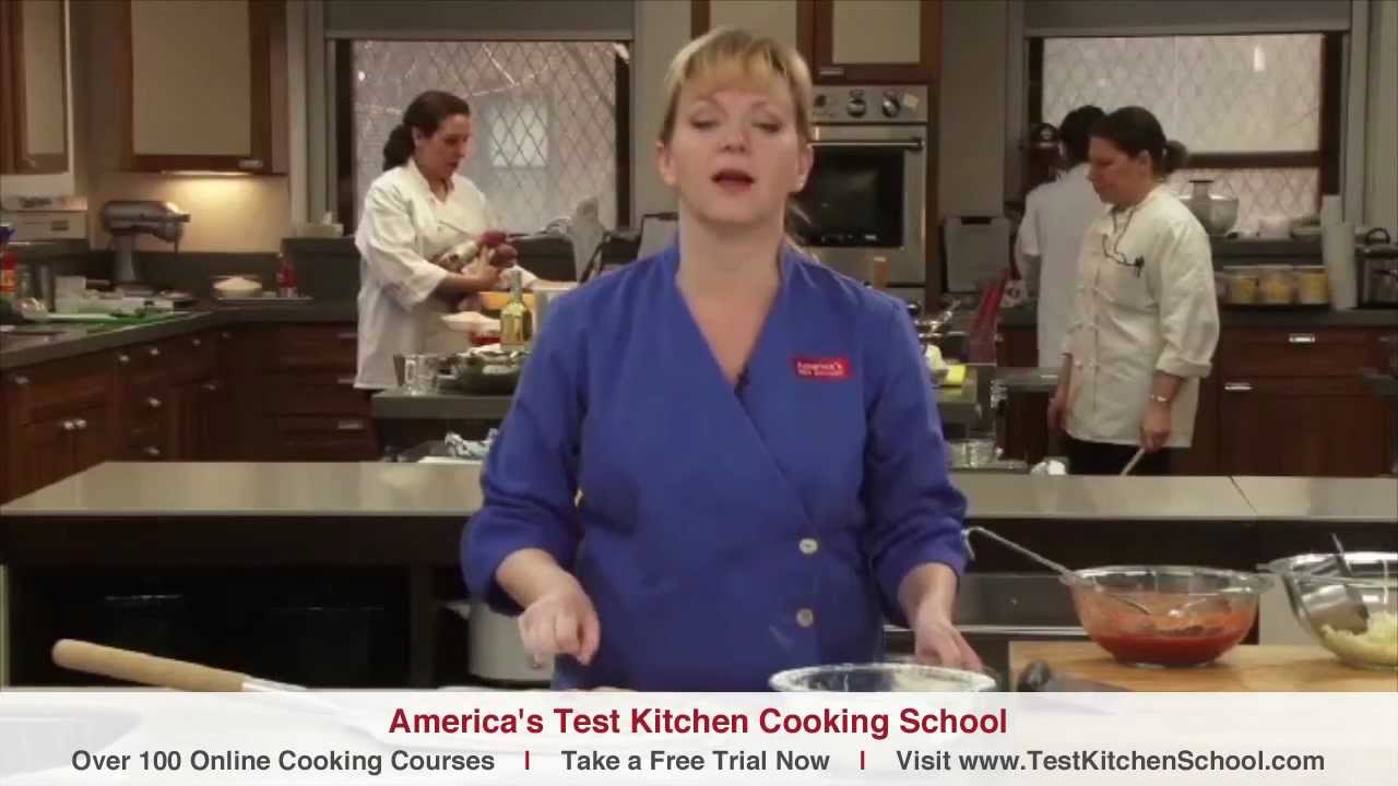 Learn to Cook: Tips for Topping Pizza