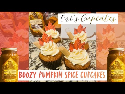 BOOZY PUMPKIN SPICE CUPCAKES | PUMPKIN SPICE LIQUEUR