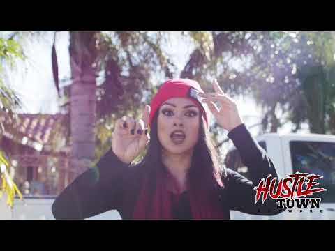 Hustle Town Network:  Snow Tha Product on Speaking Spanish