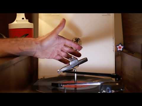 The sound of Jon & Vangelis original 1981 PolyGram Vinyl "The Mayflower"  on 1960s vintage turntable