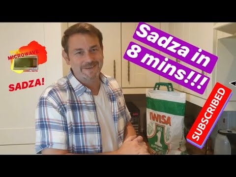 How To Make Sadza In The Microwave...Steve Style | Sadza In 8 Minutes | Zimbabwean food