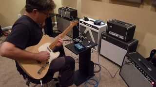 Pat Bergeson Playing the V3 H2O and Truetone