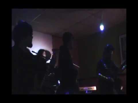 Chakal Chile - El Elegido En Vivo (En Pub Hardbar Debut)