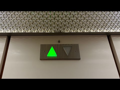 Dover Modded Montgomery Hydraulic Elevator @ Newmark Civil Engineering Lab UIUC, Urbana, IL