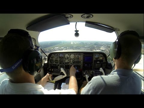 Full Multiengine Flight Lesson in a BE76 Duchess
