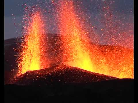 Volcano Eyjafjallajokull eruption - Icel