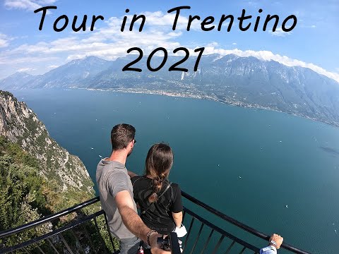 Walk around in Trentino & Lake Garda-DifferentWayToLive-