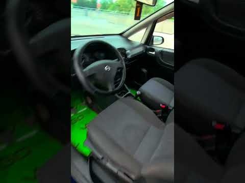 фото opel zafira  0