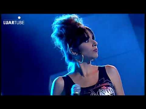 El Puto Coke, Wöyza e Anxo Lorenzo • Hino galego (Luar, 24/07/2011)