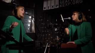 Lucius - Turn It Around (Live on KEXP)