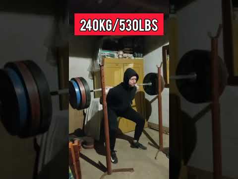 240kg/530lbs Squat @93kg