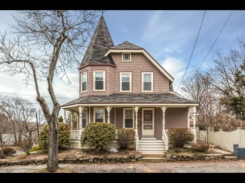 23 Flint Ave, Stoneham MA - Jennifer Del Vecchio - Tel 978-604-4593