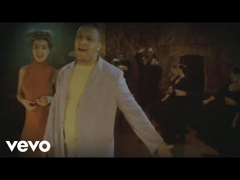 Ayman, Naima - Nur die Wahrheit zaehlt (Official Video) (VOD)