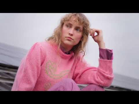 Beatrice .b FW23-24 | DE-POSH