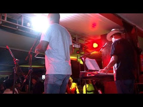 DVD Irmãos Liandro - ao vivo - Forró do tota - Itaboraí-RJ - 2019