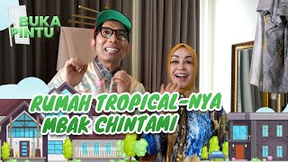 Download lagu Kegiatan Chintami Atmanegara di Rumah, Suka Masak dan Jadi Desainer mp3