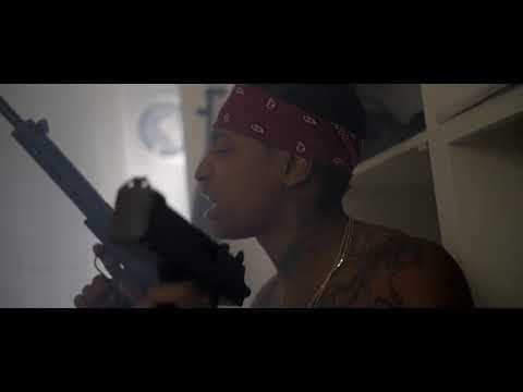 Dee Potts - In My Kitchen (Official Music Video)