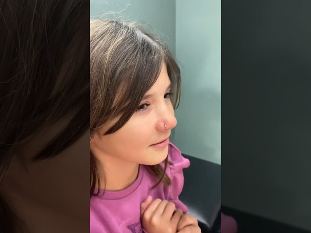 Vídeo relacionado con JYNXOR 10 Pcs Anillo Piercing Nariz aro dorado 20G L Piercing Septum Nostril Quirurgico Delgado Pequeño Anillo Nariz Doble Aro Anillos Piercing Nariz Acero Quirúrgico para Mujer Hombre