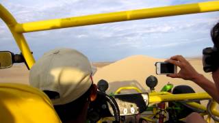 preview picture of video 'Buggy en Dunas de Paracas'