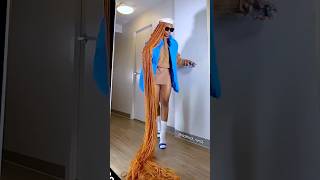 Heart of a woman #summerwalker #colorblocking #autumn2025 #fallfashiontrends2024 #gingerhair #outfit