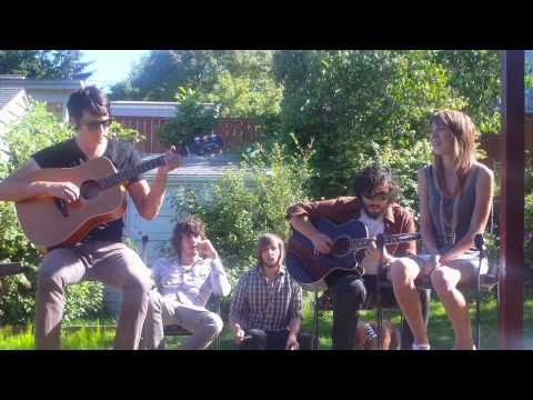 The New Limb - Birds and Stuff (Acoustic Backyard Version)