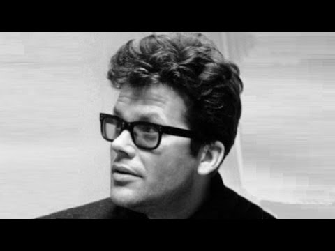 SAM POŚRÓD MIASTA - POLSKI FILM PSYCHOLOGICZNY HD, WYSTĘPUJĄ: ZBIGNIEW CYBULSKI, EWA WIŚNIEWSKA