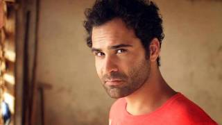 Ycare - On ne s'entend pas - Sors avec moi (Inédite)