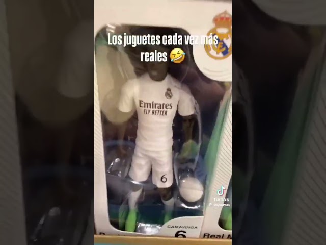 Vídeo relacionado con BANDAI - Minix Figura de colección 12cm - Pelé Brasil - Coleccionables para Exhibición - Idea de Regalo - Juguetes para Niños Y Adultos - Fans De Fútbol (MN18024)