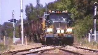 preview picture of video 'RTL 1 in Gippsland Part 1 (Western Star locomotive)'