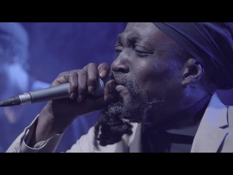 Junior Reid & The Upper Cut Band - Live & Direct