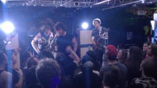 Famous Last Words - One In The Chamber (Live in Marietta, GA)