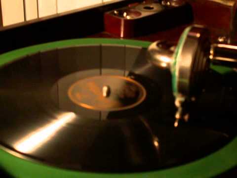 Voice of Victor / "Heartaches" -  Guy Lombardo & his Royal Canadians