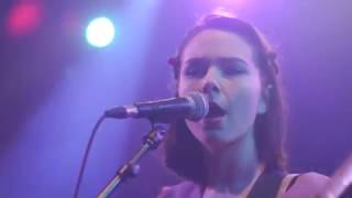 The Regrettes - Hey Now