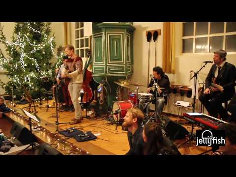 JELLYFISH IN CONCERT - JIM VAN DER ZEE - WALK THE LINE